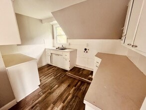 12 Howe St in Lewiston, ME - Building Photo - Building Photo