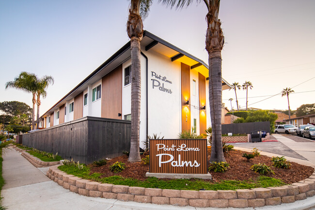 Point Loma Palms in San Diego, CA - Building Photo - Building Photo