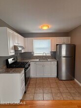 513 Evergreen Ave in Bradley Beach, NJ - Building Photo - Building Photo