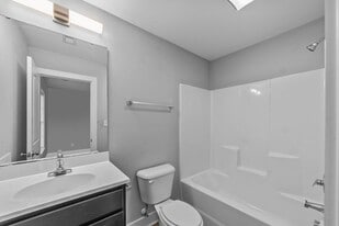 410 Thad Little Rd in Ayden, NC - Building Photo