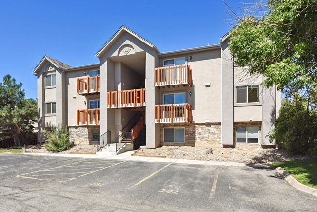 8457 S Reed St in Littleton, CO - Building Photo - Building Photo