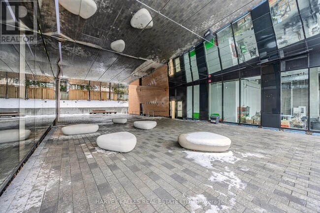 1720 Bayview Ave in Toronto, ON - Building Photo - Building Photo