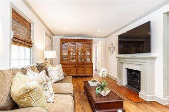 495 Hascall Rd NW in Atlanta, GA - Building Photo - Building Photo