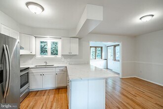 610 W Gay St in West Chester, PA - Building Photo - Building Photo