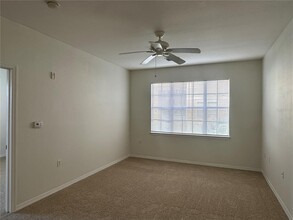 8137 Claire Ann Dr-Unit -103 in Orlando, FL - Building Photo - Building Photo