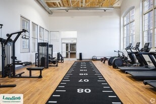 31 Victor St in Greenville, SC - Building Photo