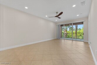 10041 Heather Ln in Naples, FL - Building Photo - Building Photo