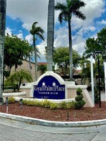 10450 SW 157th Ct in Miami, FL - Building Photo
