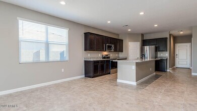24448 W Hacienda Ave in Buckeye, AZ - Building Photo - Building Photo