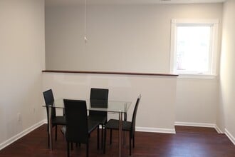 2110 Summit Ave in Union City, NJ - Building Photo - Building Photo