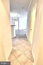 21216 McFadden Square in Sterling, VA - Building Photo - Building Photo