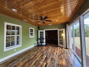 3226 Van Buren Ave in Naples, FL - Building Photo - Building Photo