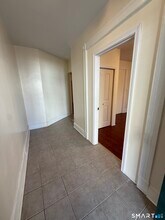 215 Woodlawn Terrace in Waterbury, CT - Building Photo - Building Photo