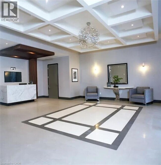 150 Main St W in Hamilton, ON - Building Photo - Building Photo