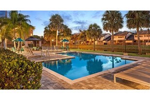 Midora at Woodmont in Tamarac, FL - Building Photo