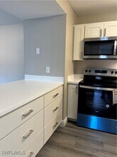 17420 Birchwood Ln in Ft. Myers, FL - Building Photo - Building Photo