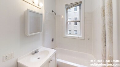 1175 Boylston St in Boston, MA - Building Photo - Building Photo