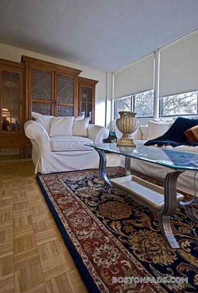 1455 Commonwealth Ave in Boston, MA - Building Photo