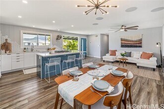 1384 Nanawale Pl in Kailua, HI - Building Photo - Building Photo