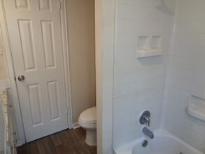 701 Foster Dr in Conroe, TX - Building Photo - Building Photo