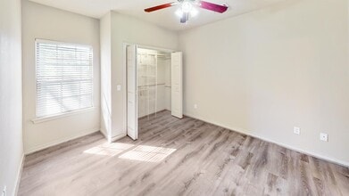 159 Forest Dr in College Station, TX - Building Photo - Building Photo