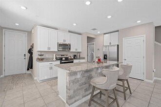 2519 Sweet Viburnum Wy in Ocoee, FL - Building Photo - Building Photo