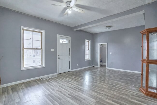 1328 Linden Ave in South Bend, IN - Building Photo - Building Photo