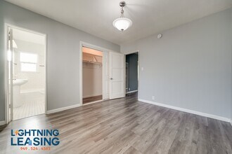 6415 S Van Ness Ave in Los Angeles, CA - Building Photo - Building Photo