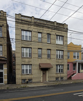 209 Garfield Ave Apartments