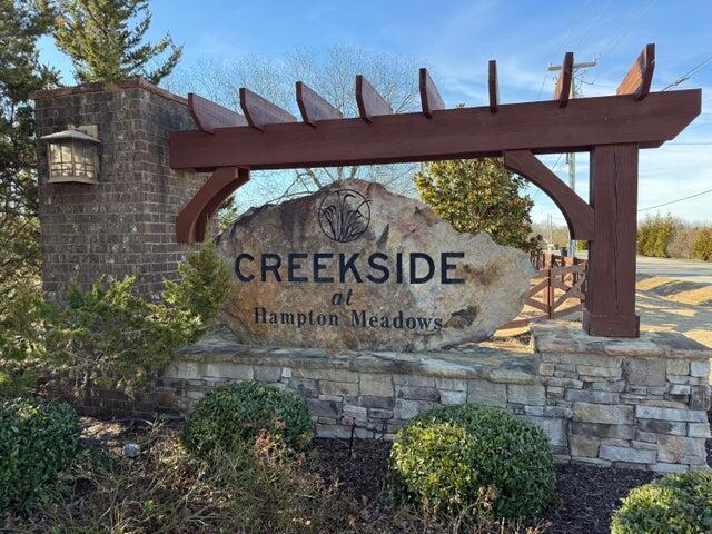 7458 White Pine Dr in Ooltewah, TN - Building Photo - Building Photo