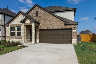 11716 Selkirk Dr in Austin, TX - Building Photo - Building Photo