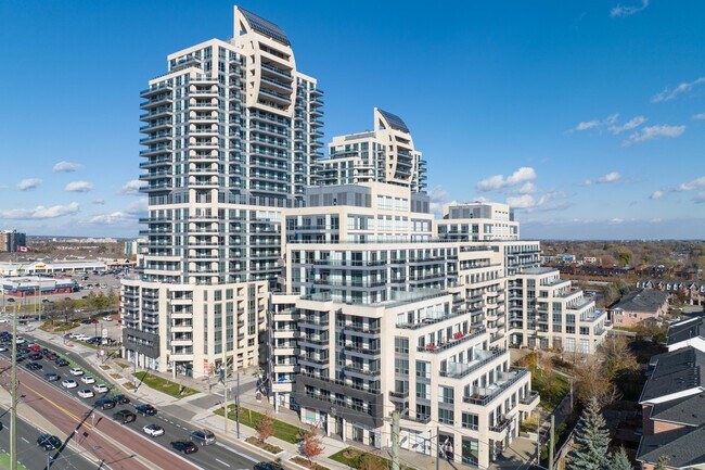 The Beverly Hills - SW Tower in Richmond Hill, ON - Building Photo - Building Photo