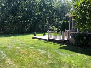 579 Sagamore Ave in Portsmouth, NH - Building Photo - Building Photo