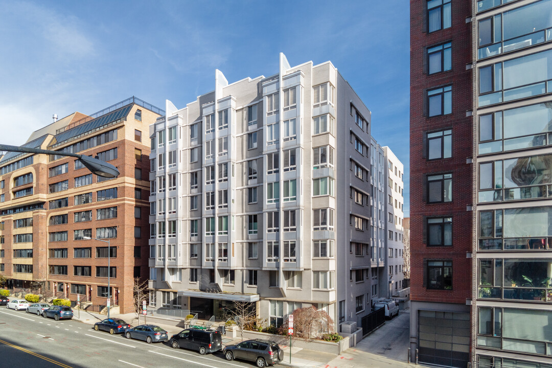 1225 Lofts in Washington, DC - Building Photo