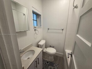 1615 Jefferson Ave in Miami Beach, FL - Building Photo - Building Photo