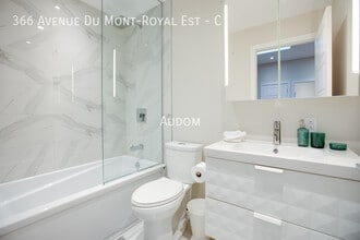 366 Avenue du Mont-Royal E in Montréal, QC - Building Photo - Building Photo