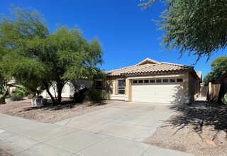 86 W Diamond Trl in San Tan Valley, AZ - Building Photo - Building Photo