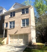 11047 Lorin Way in Johns Creek, GA - Building Photo