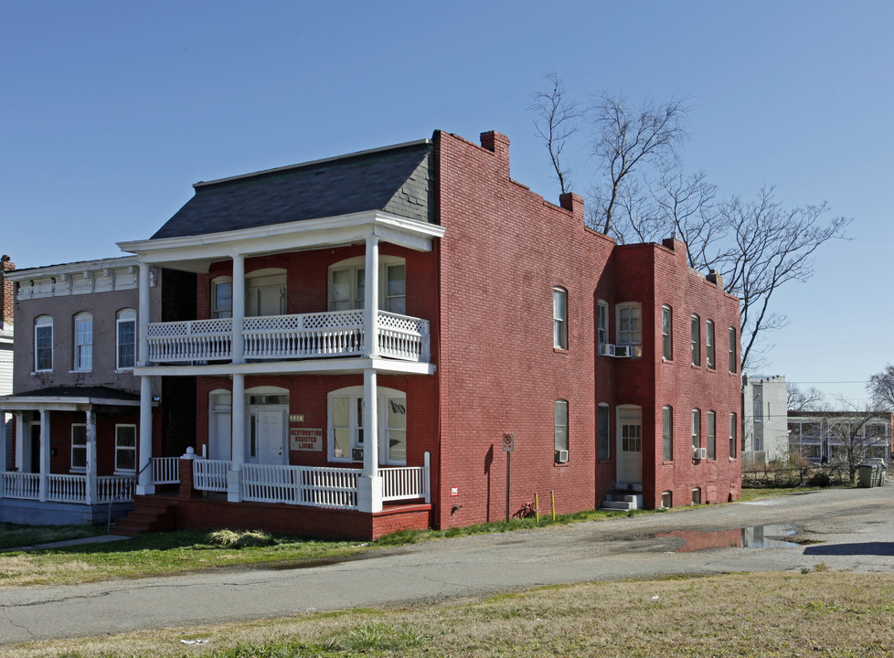 1518 Perry St in Richmond, VA - Foto de edificio