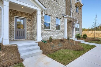 6217 Honeywell Aly in Mableton, GA - Building Photo - Building Photo