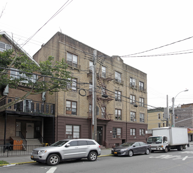 4219 12th Ave in Brooklyn, NY - Building Photo