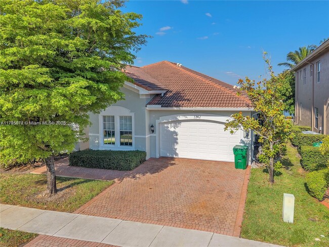 5342 SW 173rd Ave in Miramar, FL - Building Photo - Building Photo