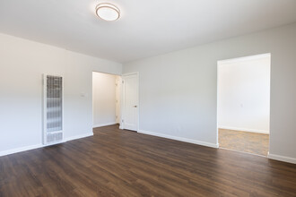 Oak Grove - 450 28th St. in Oakland, CA - Foto de edificio - Interior Photo