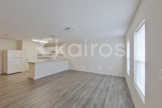 10117 Elgin Blvd in Spring Hill, FL - Building Photo - Building Photo