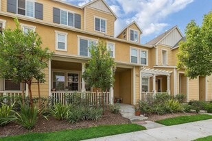 608 Flathead River St in Oxnard, CA - Building Photo