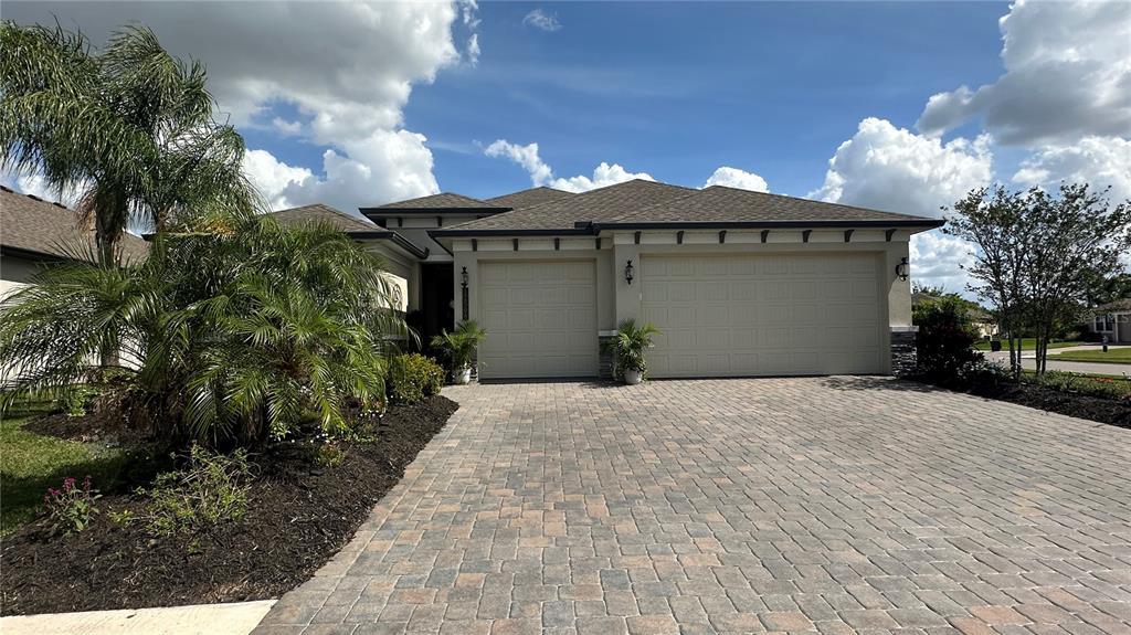 12508 Goldenrod Ave in Bradenton, FL - Building Photo