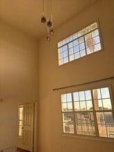 501 Knights Run Ave, Unit 1327 in Tampa, FL - Building Photo - Building Photo