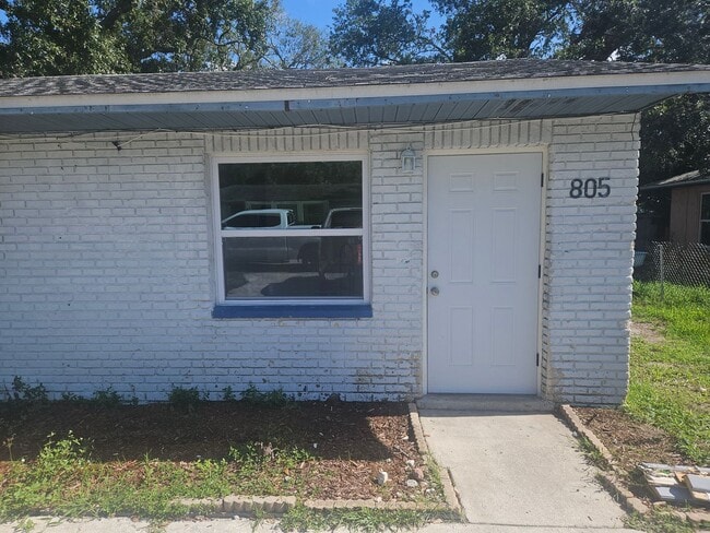 property at 805 56th Ave E