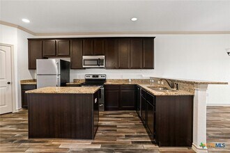 1010 Tripp Ln in New Braunfels, TX - Building Photo - Building Photo