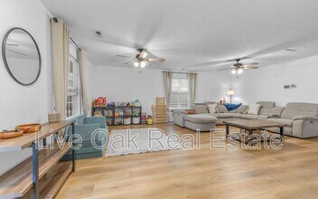 807 Thayor St in Norfolk, VA - Building Photo - Building Photo